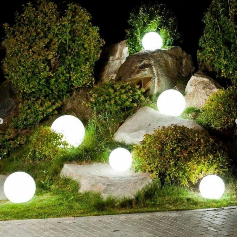 Sphärische Gartenleuchte